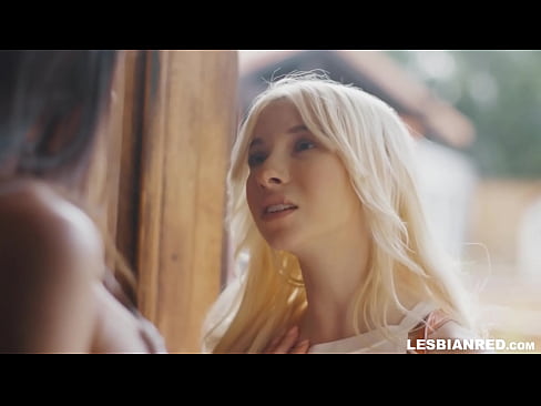 ❤️ Tjejen kommer hem några månader senare och slutar med att äta sin styvmors fitta. Super sex at porn sv.justindianpornx.ru